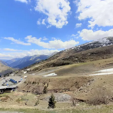 Cosy Pour 6 Pers. Avec Tv, Kitchenette Equipee Et Casier A A Piau-engaly - Fr-1-457-319 *