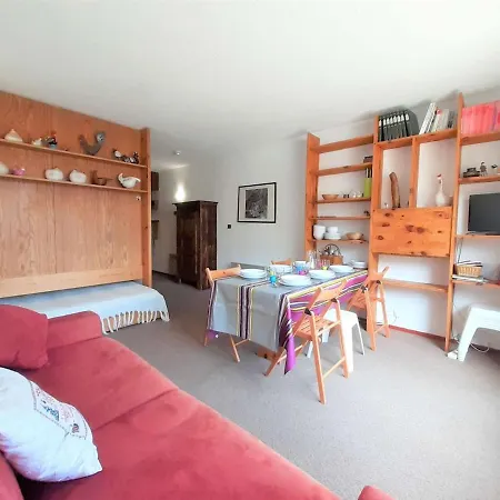 Cosy Pour 6 Pers. Avec Tv, Kitchenette Equipee Et Casier A A Piau-engaly - Fr-1-457-319 Aragnouet