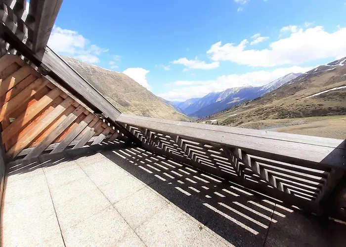 Cosy Pour 6 Pers. Avec Tv, Kitchenette Equipee Et Casier A A Piau-engaly - Fr-1-457-319 Apartment *